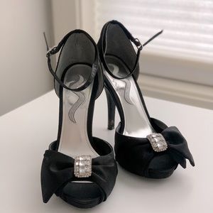 Black Heel Sandals
